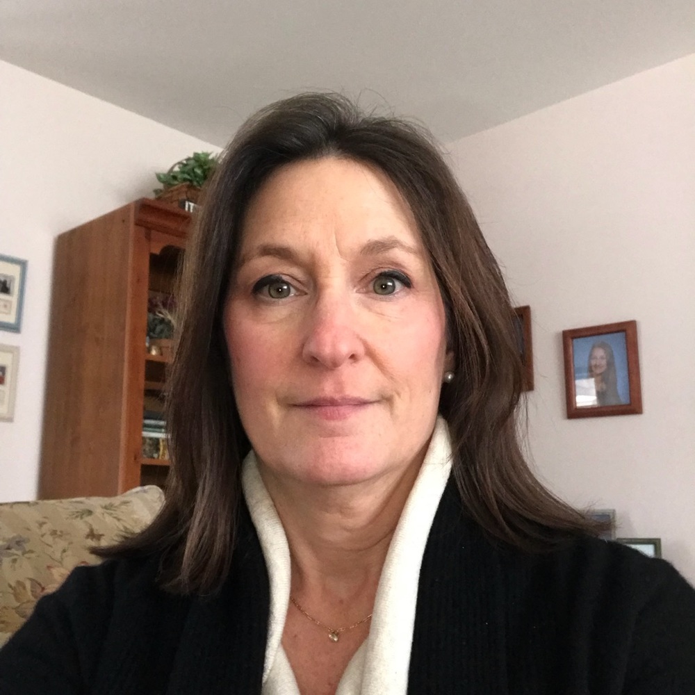 🌸Meet your Posher, Christine🌸